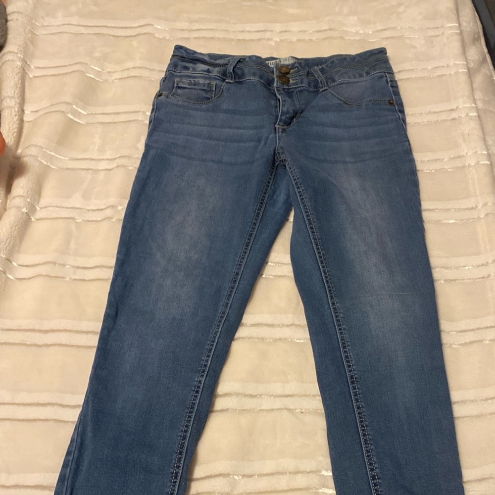 Blue skinny jeans